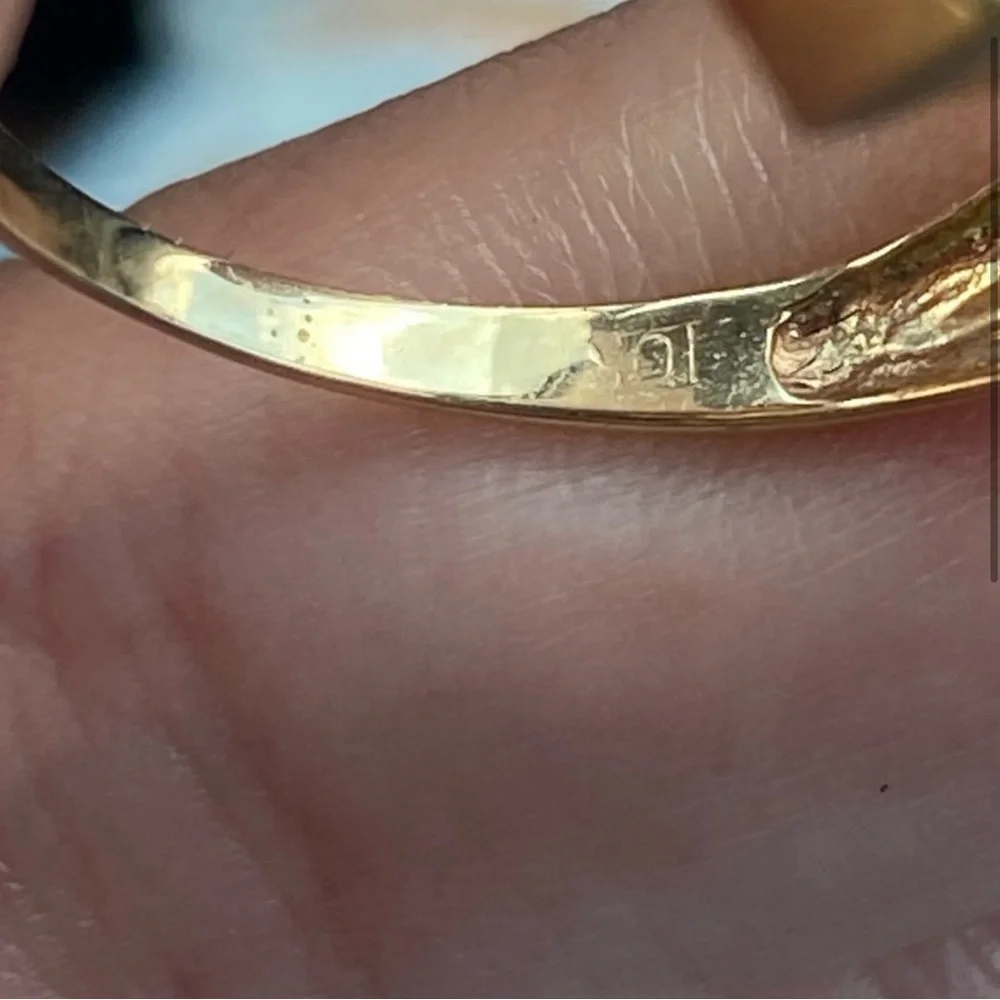 Real Gold Ring 10kt - Picture 4 of 6